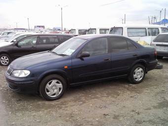 2001 Nissan Bluebird Sylphy Photos