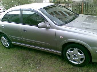 2001 Nissan Bluebird Sylphy Images