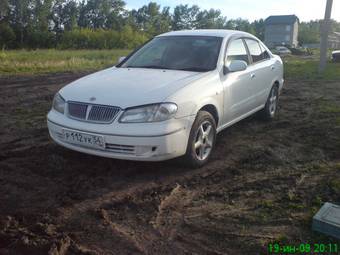 2001 Nissan Bluebird Sylphy Photos