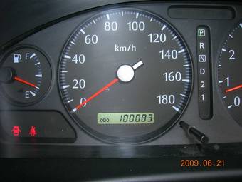 2001 Nissan Bluebird Sylphy Photos