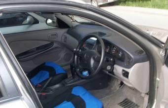 2001 Nissan Bluebird Sylphy Pictures