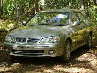 2001 Nissan Bluebird Sylphy Photos