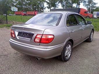 2001 Nissan Bluebird Sylphy Photos
