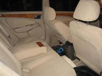 2001 Nissan Bluebird Sylphy Pics