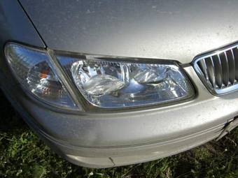 2001 Nissan Bluebird Sylphy Pictures