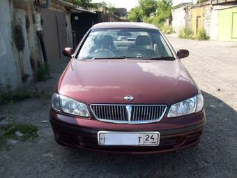 2001 Nissan Bluebird Sylphy Photos