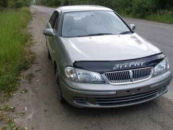 2001 Nissan Bluebird Sylphy Pictures