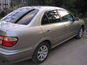 2001 Nissan Bluebird Sylphy Photos