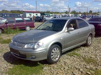 2001 Nissan Bluebird Sylphy Photos