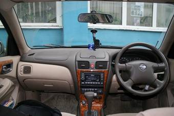 2001 Nissan Bluebird Sylphy Pictures