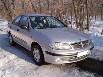 2001 Nissan Bluebird Sylphy Pics