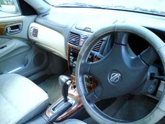 2001 Nissan Bluebird Sylphy Pictures