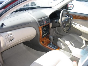 2002 Bluebird Sylphy