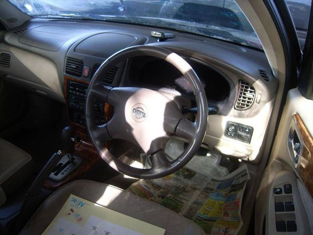 2002 Nissan Bluebird Sylphy