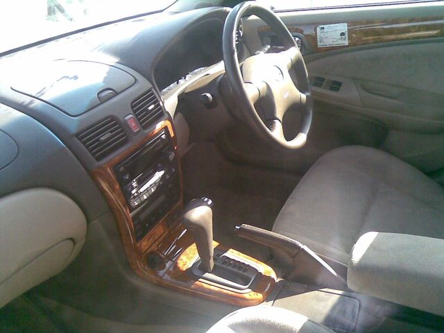 2002 Nissan Bluebird Sylphy