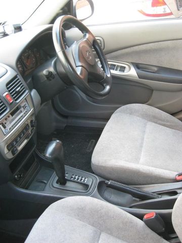 2002 Nissan Bluebird Sylphy
