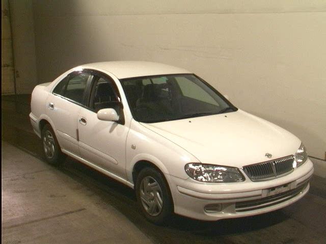 2002 Nissan Bluebird Sylphy Pics