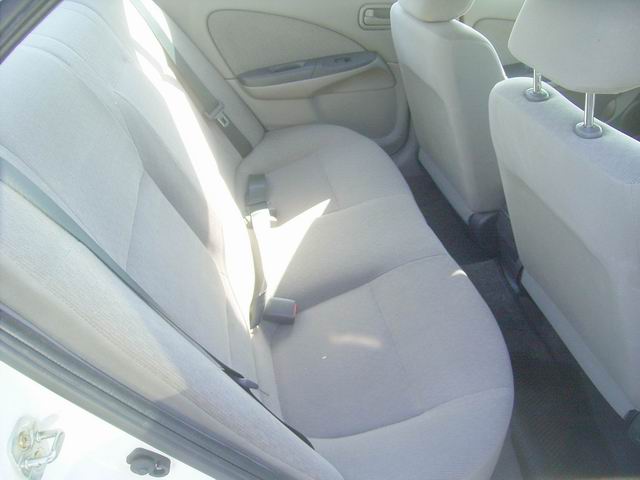 2002 Nissan Bluebird Sylphy Photos