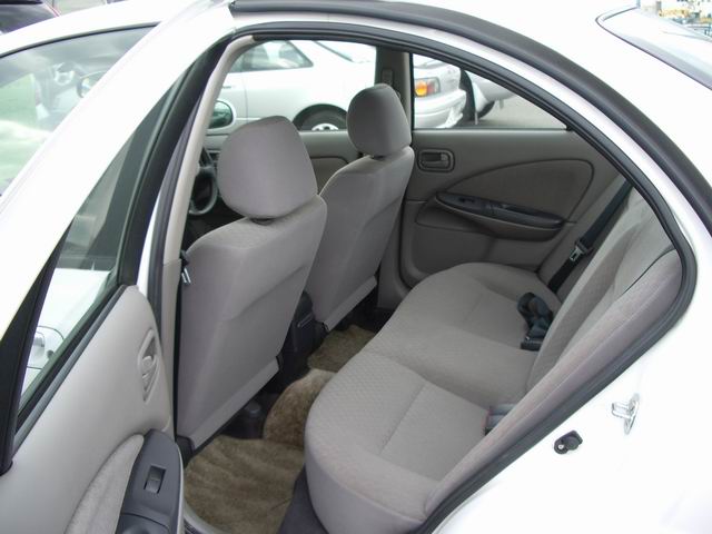 2002 Nissan Bluebird Sylphy Pictures