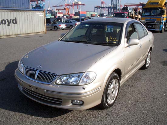 2002 Nissan Bluebird Sylphy Pictures