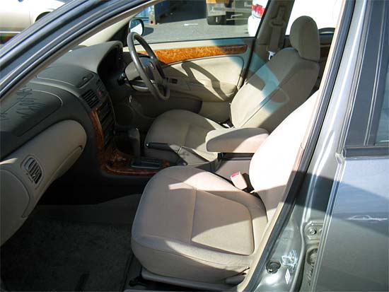2002 Nissan Bluebird Sylphy Pics