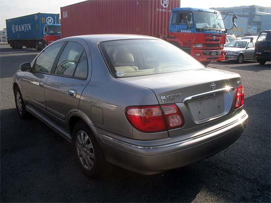 2002 Nissan Bluebird Sylphy Pictures