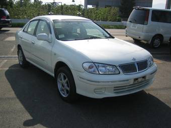 2002 Nissan Bluebird Sylphy Pictures