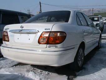2002 Nissan Bluebird Sylphy Pictures