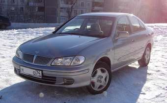 2002 Nissan Bluebird Sylphy Photos