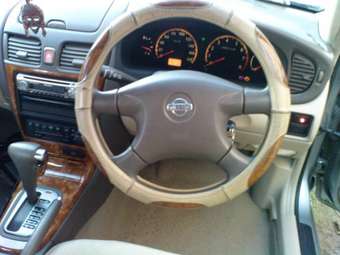 2002 Nissan Bluebird Sylphy Images