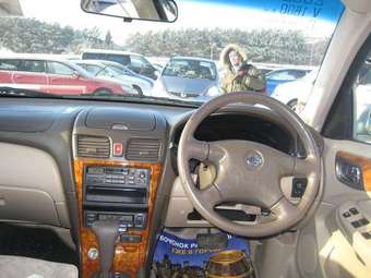 2002 Nissan Bluebird Sylphy Pictures