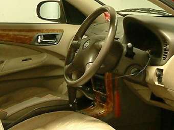 2002 Nissan Bluebird Sylphy Pictures