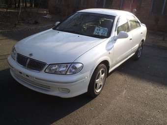 2002 Nissan Bluebird Sylphy Pictures