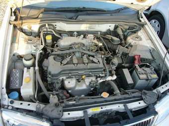 2002 Nissan Bluebird Sylphy Pics