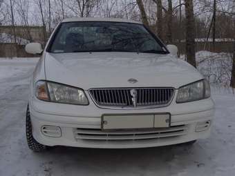 2002 Nissan Bluebird Sylphy Images