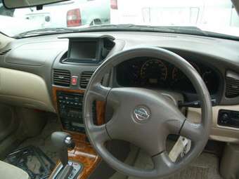 2002 Nissan Bluebird Sylphy Images
