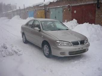 2002 Nissan Bluebird Sylphy Photos