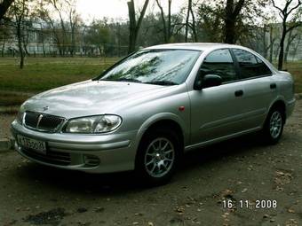 2002 Nissan Bluebird Sylphy Pictures