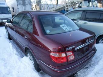 2002 Nissan Bluebird Sylphy Photos