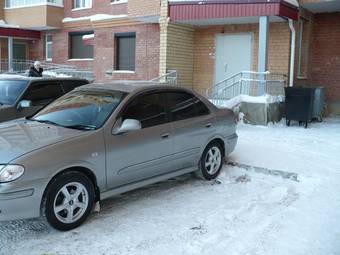 2002 Nissan Bluebird Sylphy Photos