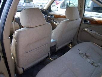 2002 Nissan Bluebird Sylphy Photos