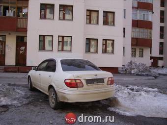 2002 Nissan Bluebird Sylphy Images