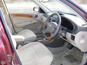 2002 Nissan Bluebird Sylphy Pictures