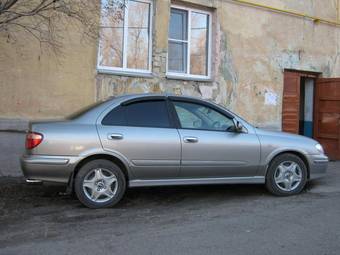 2002 Nissan Bluebird Sylphy Pictures