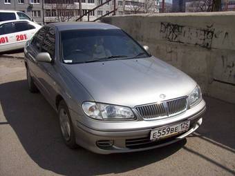2002 Nissan Bluebird Sylphy Pictures