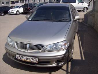 2002 Nissan Bluebird Sylphy Pictures