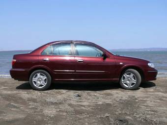 2002 Nissan Bluebird Sylphy Pictures