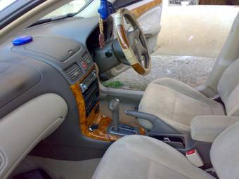 2002 Nissan Bluebird Sylphy Photos