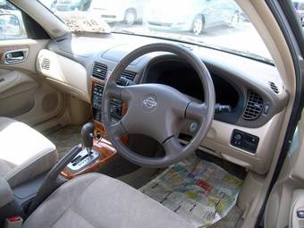 2002 Nissan Bluebird Sylphy Pictures