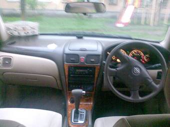 2002 Nissan Bluebird Sylphy Images